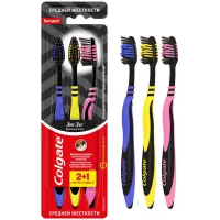 Зубна щітка Colgate Зіг Заг Деревне вугілля середньої жорсткості 3 шт. (8718951305212)