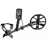 Металошукач Minelab Equinox 900