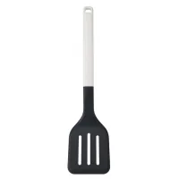Лопатка кухонна KitchenAid Classic з прорізами 34 см білий (KHA002OHPNG)